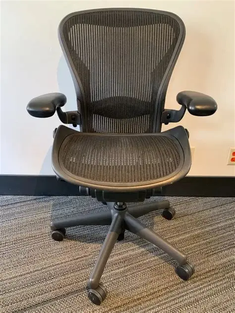 Aeron Preowned chair